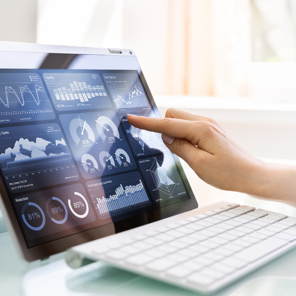 Introduzione di strumenti digitali per le aziende a Binasco